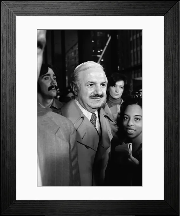 Framed Print : Ralph G. Newman Leaving Courthouse Framed Print : Ralph G. Newman Leaving Courthouse