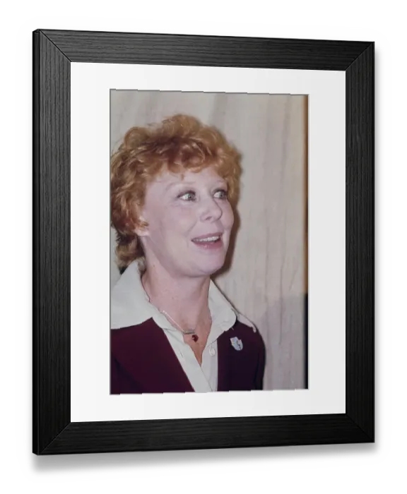 Framed Print : Actress Gwen Verdon Framed Print : Actress Gwen Verdon