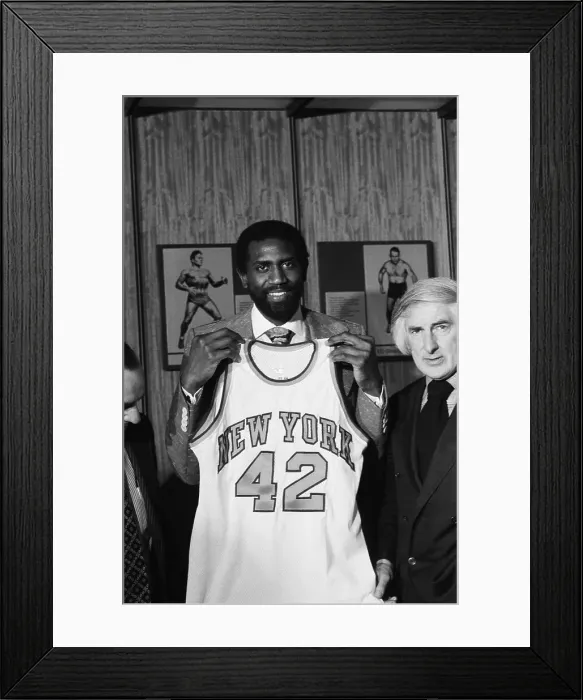 Framed Print : Spencer Haywood Holding New York Knicks Uniform Framed Print : Spencer Haywood Holding New York Knicks Uniform