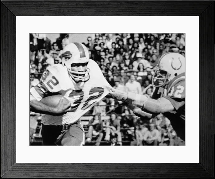 Framed Print : O.J. Simpson Running with the Football
