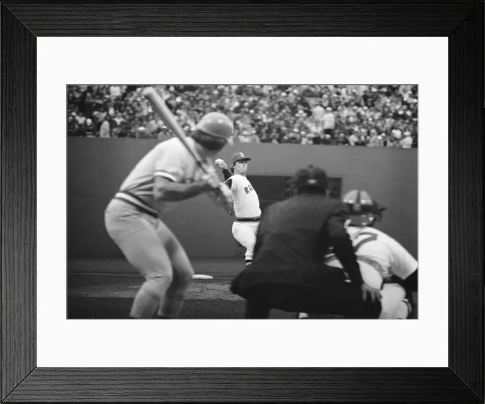 Framed Print : Bill Lee Pitching to Pete Rose