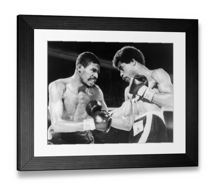 Framed Print : Angel (Cholo) Espada v. Johnny Gant Framed Print : Angel (Cholo) Espada v. Johnny Gant