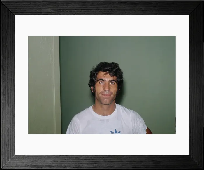 Framed Print : Tennis Player Manuel Orantes Framed Print : Tennis Player Manuel Orantes