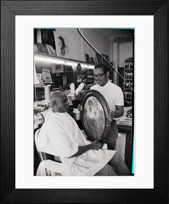 Framed Print : Barber Showing Framed Portrait To Client Framed Print : Barber Showing Framed Portrait To Client