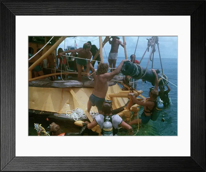 Framed Print : Crewmen Salvaging Bronze Cannon Framed Print : Crewmen Salvaging Bronze Cannon