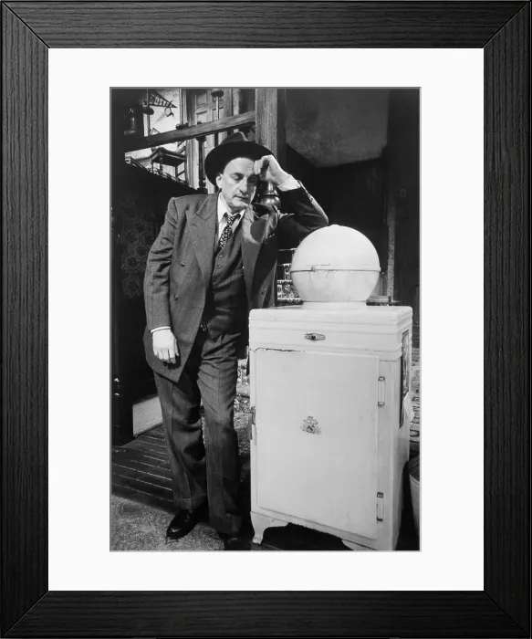 Framed Print : Portrait of George C. Scott