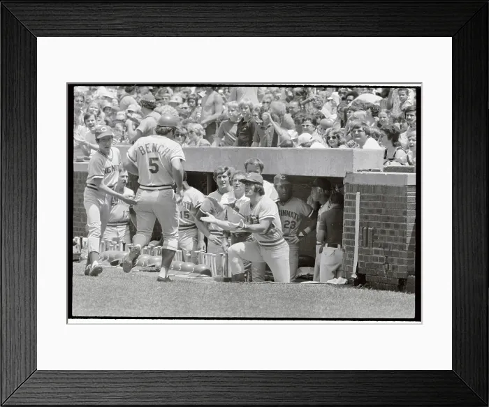 Framed Print : Johnny Bench Receiving Praise For Homerun Framed Print : Johnny Bench Receiving Praise For Homerun