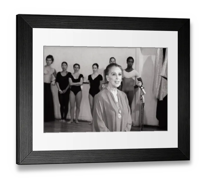 Framed Print : Betty Ford Speaks at Martha Graham Studio Framed Print : Betty Ford Speaks at Martha Graham Studio