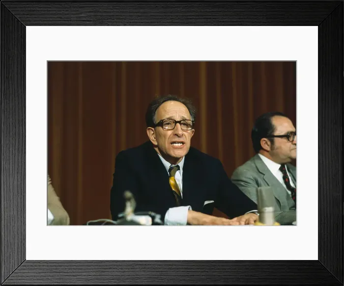 Framed Print : Vasco Goncalves at Press Microphones Framed Print : Vasco Goncalves at Press Microphones