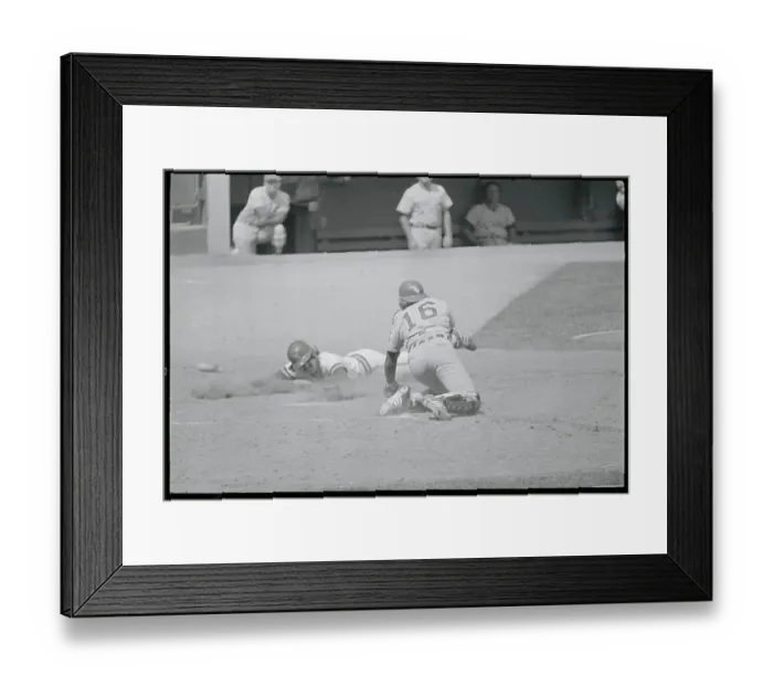 Framed Print : Milwaukee Brewers Kurt Bevacqua Scoring Framed Print : Milwaukee Brewers Kurt Bevacqua Scoring