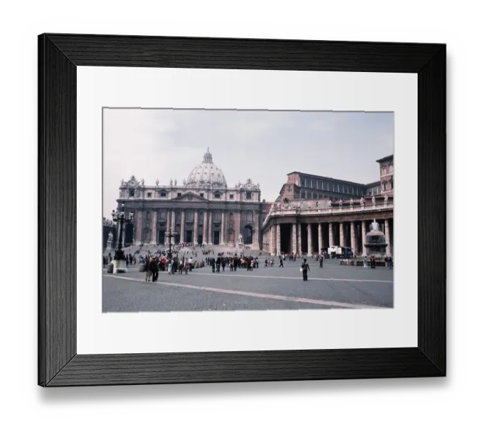 Framed Print : St Peter's Basilica, Rome Framed Print : St Peter's Basilica, Rome