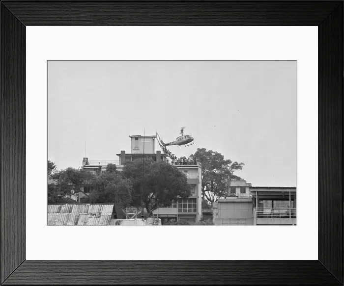Framed Print : Helicopter Landing on Rooftop