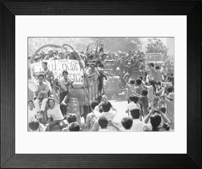 Framed Print : People Welcoming Victorious Soldiers Framed Print : People Welcoming Victorious Soldiers