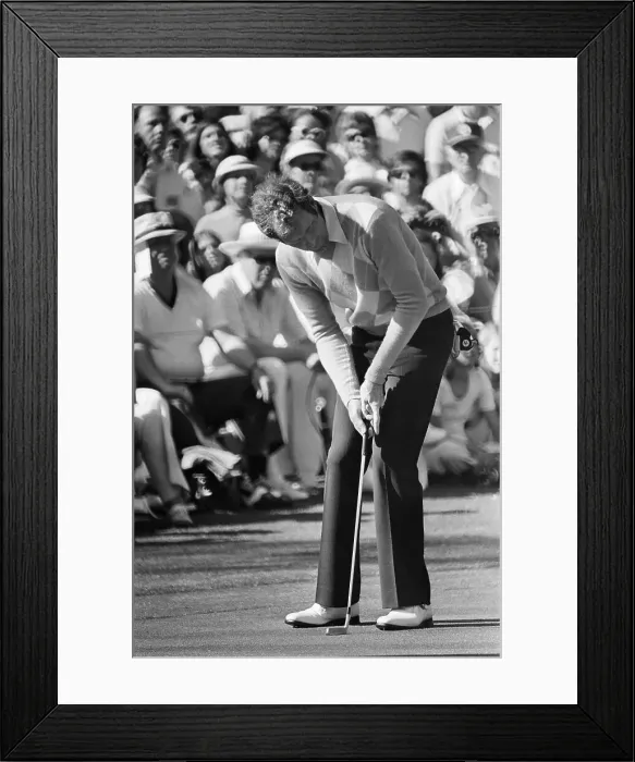 Framed Print : Tom Weiskopf Rams Home His Birdie Putt Framed Print : Tom Weiskopf Rams Home His Birdie Putt