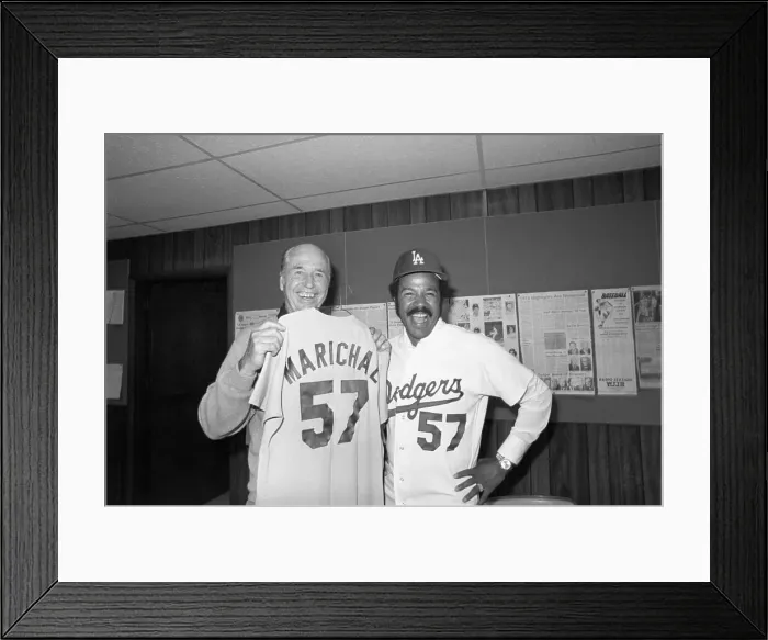 Framed Print : LA Dodger Juan Marichal with Manager Alston Framed Print : LA Dodger Juan Marichal with Manager Alston