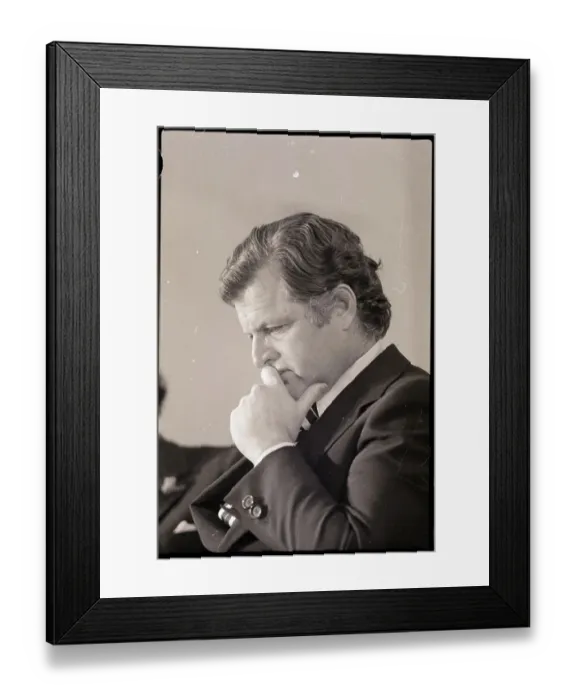 Framed Print : Ted Kennedy Unveiling Brother's Portrait Framed Print : Ted Kennedy Unveiling Brother's Portrait