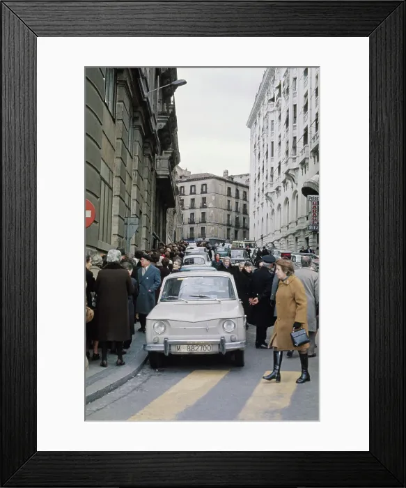 Framed Print : Lisbon Street Scene Framed Print : Lisbon Street Scene
