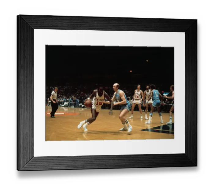Framed Print : Earl Monroe Dribbling the Ball Framed Print : Earl Monroe Dribbling the Ball
