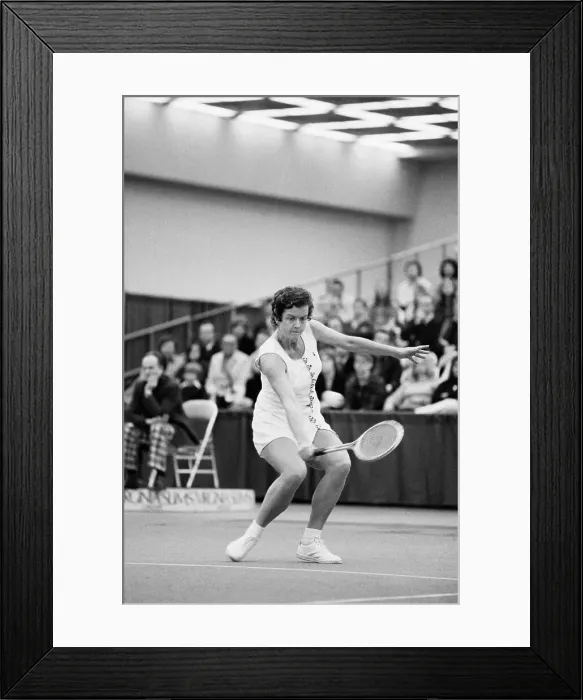 Framed Print : Martina Navratilova Swinging her Racket Framed Print : Martina Navratilova Swinging her Racket