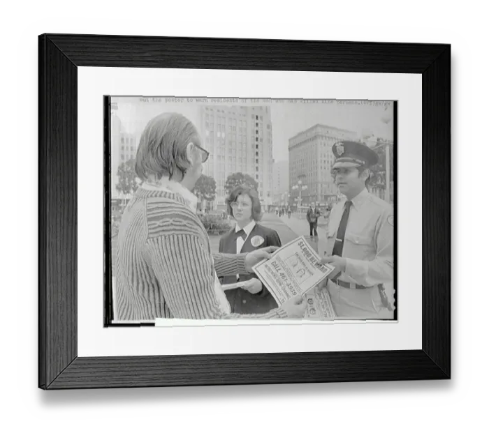 Framed Print : Police Hand out Flyer on Skid Row Slasher Framed Print : Police Hand out Flyer on Skid Row Slasher