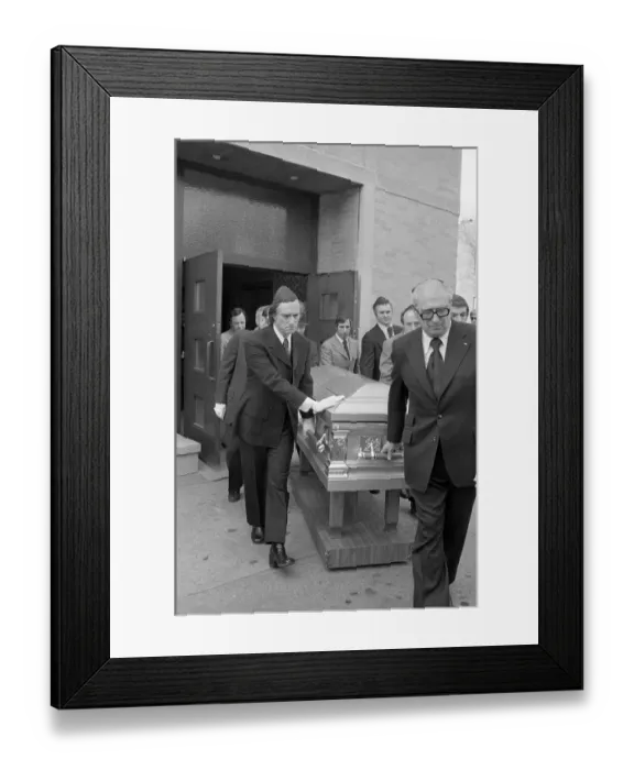 Framed Print : Hugh Hefner Framed Print : Hugh Hefner