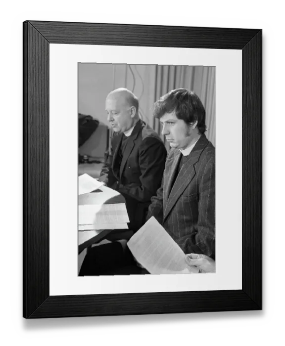 Framed Print : The Fight for Female Ordination in the Episcopal Church Framed Print : The Fight for Female Ordination in the Episcopal Church