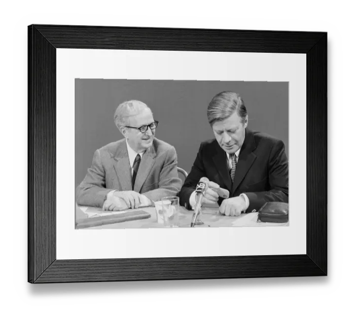 Framed Print : Helmut Schmidt Pouring Snuff