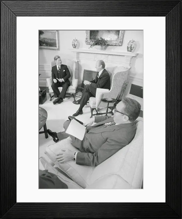 Framed Print : Helmut Schmidt Laughing with President Gerald Ford Framed Print : Helmut Schmidt Laughing with President Gerald Ford