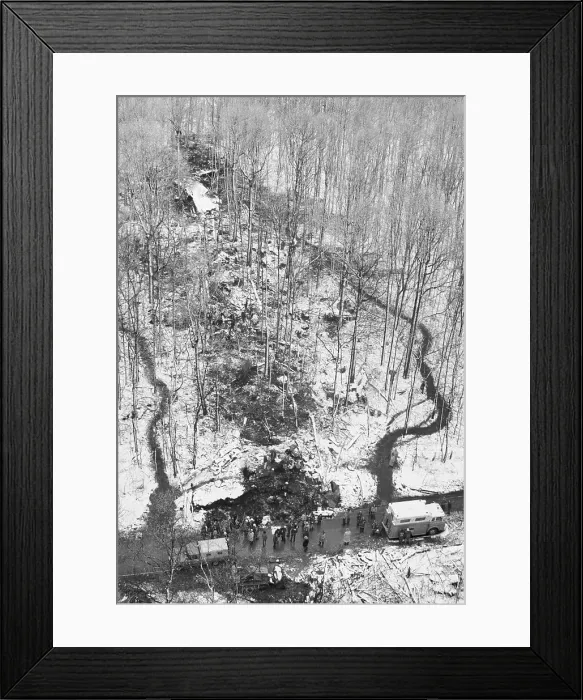 Framed Print : Daylight View of TWA Flight 514 Crash Framed Print : Daylight View of TWA Flight 514 Crash