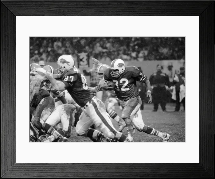 Framed Print : O.J. Simpson's 4th 100-Yard Game of the Season Framed Print : O.J. Simpson's 4th 100-Yard Game of the Season