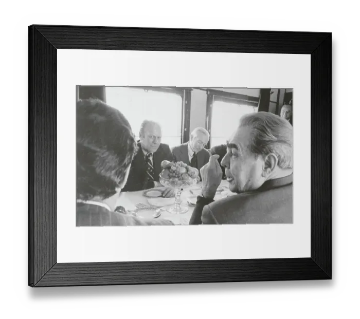 Framed Print : Gerald Ford with Leonid Brezhnev Framed Print : Gerald Ford with Leonid Brezhnev