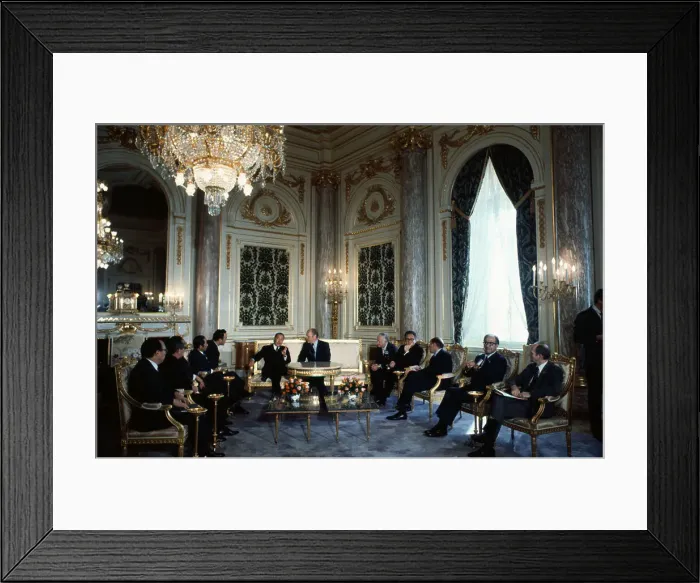 Framed Print : Gerald Ford and Kakuei Tanaka Beginning Summit Talks Framed Print : Gerald Ford and Kakuei Tanaka Beginning Summit Talks