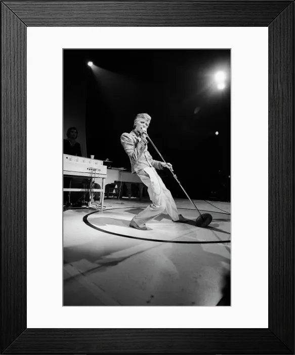 Framed Print : David Bowie Performing Framed Print : David Bowie Performing