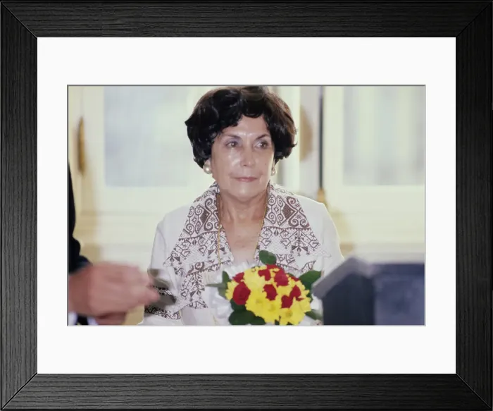 Framed Print : Hortensia Bussi De Allende