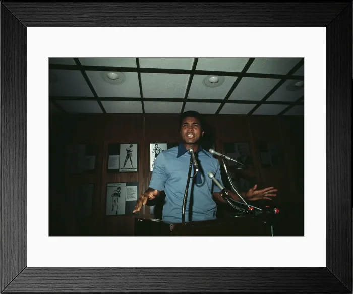 Framed Print : Muhammad Ali Promotes Upcoming Fight Framed Print : Muhammad Ali Promotes Upcoming Fight