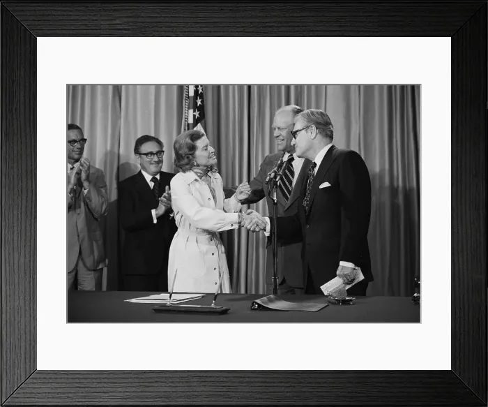 Framed Print : First Lady Betty Ford Greets Nelson Rockefeller Framed Print : First Lady Betty Ford Greets Nelson Rockefeller