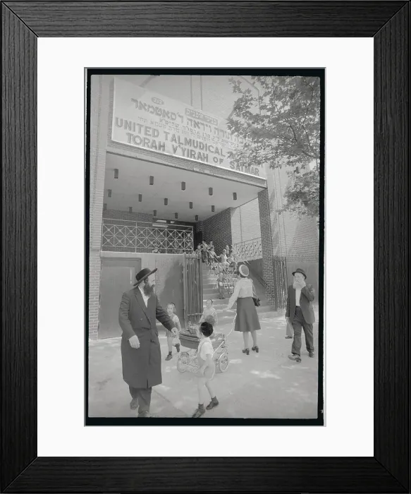 Framed Print : Hasidic Jews Picking up Children from School Framed Print : Hasidic Jews Picking up Children from School