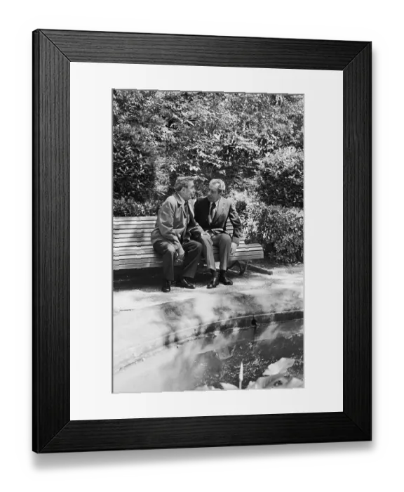 Framed Print : Leonid Brezhnev And Richard Nixon Framed Print : Leonid Brezhnev And Richard Nixon