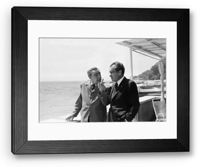 Framed Print : Nixon And Leonid Brezhnev Framed Print : Nixon And Leonid Brezhnev
