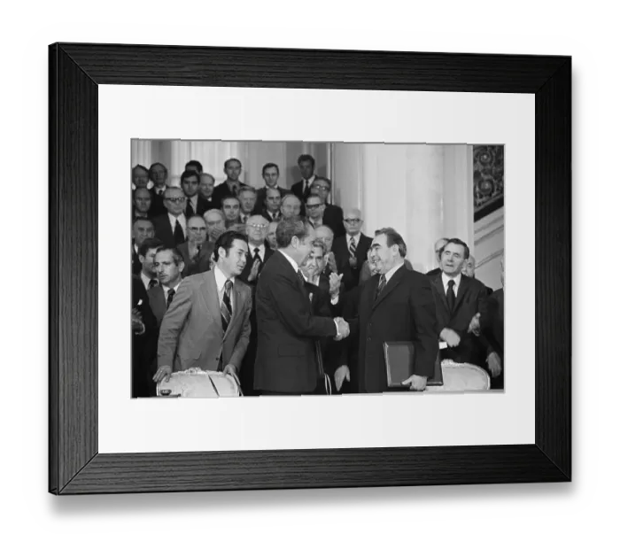Framed Print : President Richard Nixon and Premier Leonid Brezhnev Shaking Hands Framed Print : President Richard Nixon and Premier Leonid Brezhnev Shaking Hands