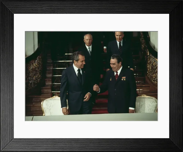Framed Print : Richard Nixon And Leonid Brezhnev Framed Print : Richard Nixon And Leonid Brezhnev