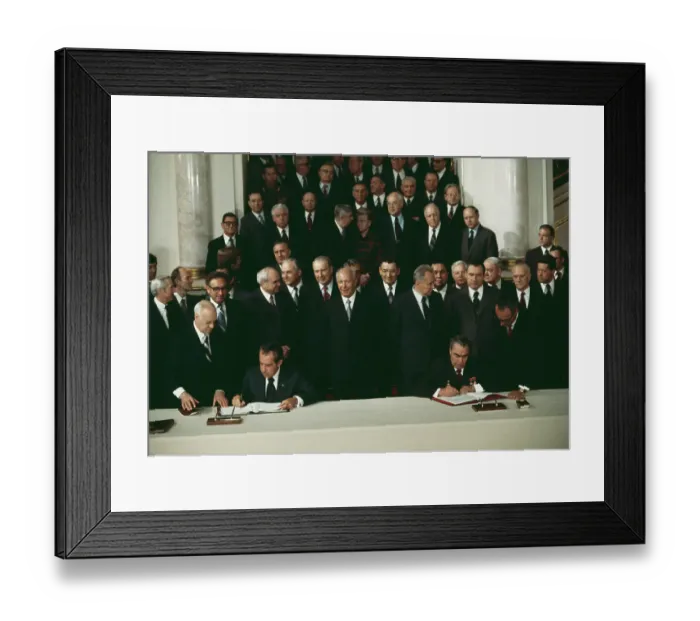Framed Print : Nixon And Brezhnev Sign Agreement Framed Print : Nixon And Brezhnev Sign Agreement