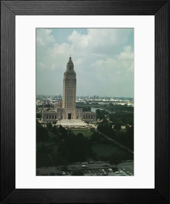 Framed Print : Louisiana State Capitol Building Framed Print : Louisiana State Capitol Building