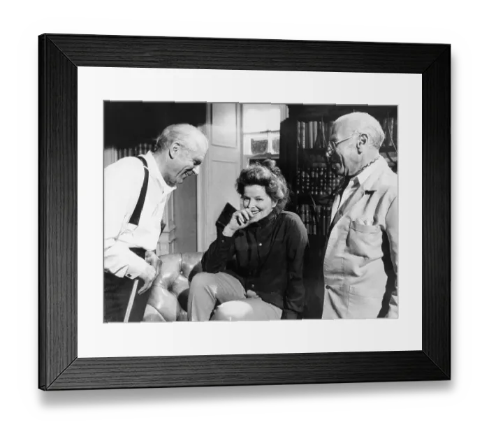 Framed Print : Katharine Hepburn Laughing with Laurence Olivier Framed Print : Katharine Hepburn Laughing with Laurence Olivier