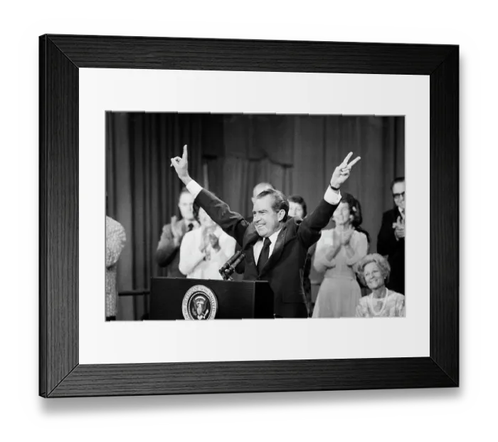 Framed Print : Richard Nixon Giving V Sign Framed Print : Richard Nixon Giving V Sign
