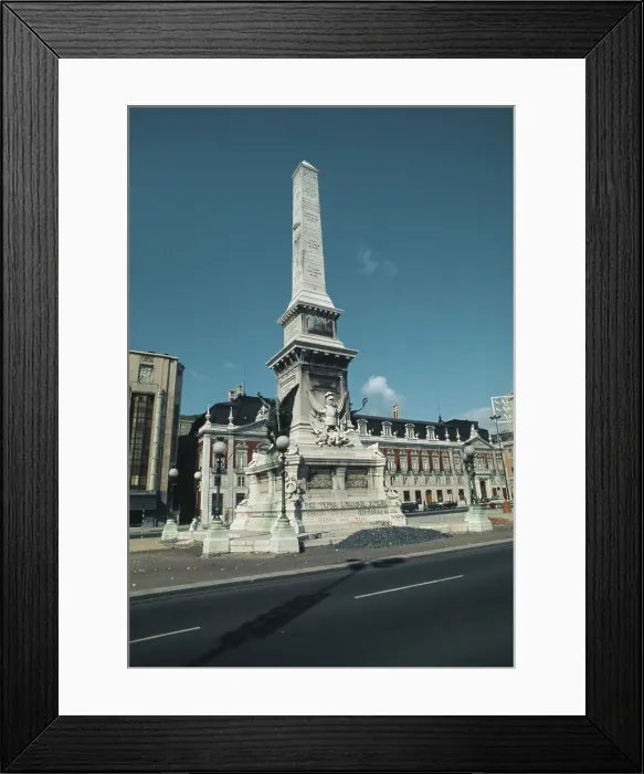 Framed Print : Monument With Revolutionary Graffiti
