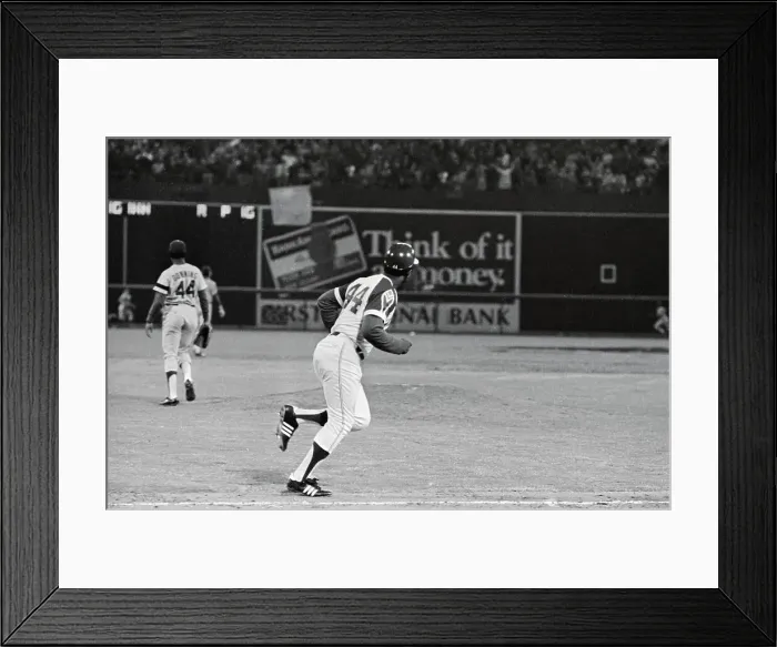 Framed Print : Hank Aaron Making His Record Home Run Framed Print : Hank Aaron Making His Record Home Run