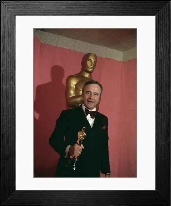 Framed Print : Jack Lemmon With Academy Award Framed Print : Jack Lemmon With Academy Award