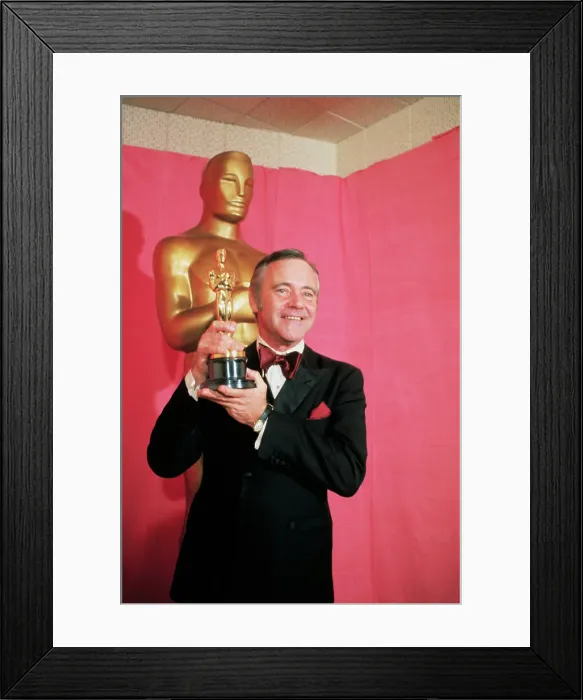 Framed Print : Jack Lemmon Holding Oscar