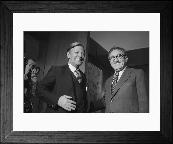 Framed Print : Helmut Schmidt and Henry Kissinger Smiling Framed Print : Helmut Schmidt and Henry Kissinger Smiling